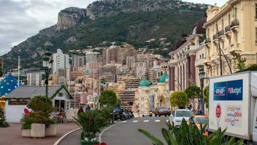 monaco-city-art